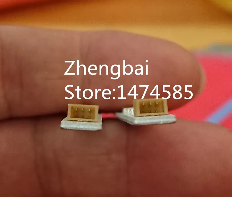 New 2 Pieces/lot T315HW07 32" LED strip SLED 2011cb320 REV 1.0 40 LEDs 360mm*6mm 109-321-17
New 2 Pieces/lot T315HW07 32" LED strip SLED 2011cb320 REV 1.0 40 LEDs 360mm*6mm 109-321-17