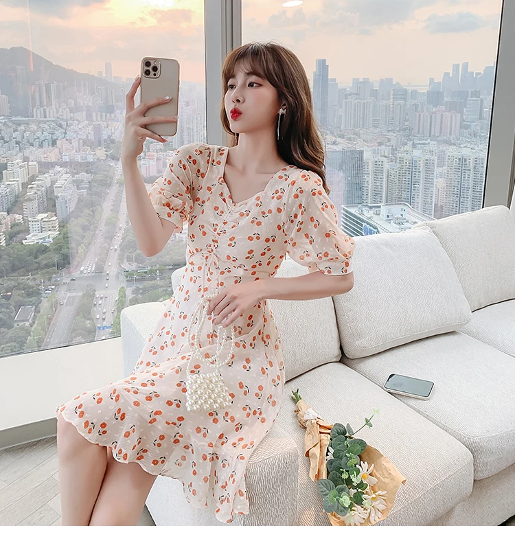 Chiffon Slim Women's Dress Short Sleeve New Casual Fashion Mid-length Dresses Flower Stitching V-neck Summer A-LINE Houthion
Chiffon Slim Women's Dress Short Sleeve New Casual Fashion Mid-length Dresses Flower Stitching V-neck Summer A-LINE Houthion