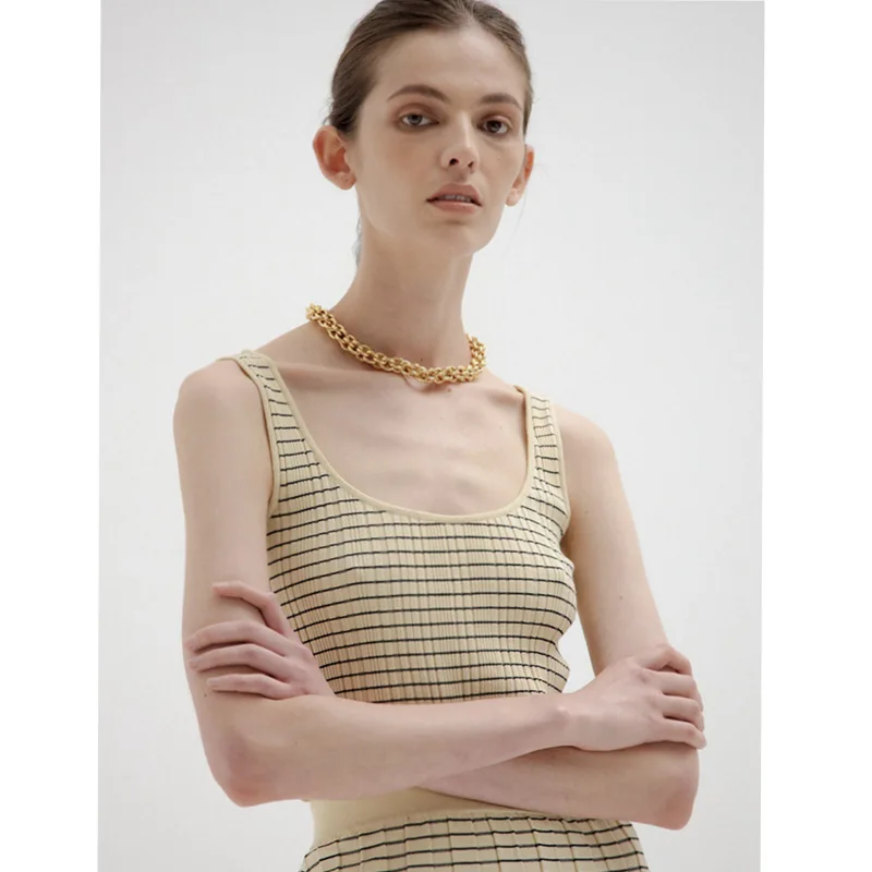 Donsignet 2021 Summer Fashion New Knitting Sleeveless Short Tops for Women Slim Elasticity Womens Tops Striped Tank Tops
Donsignet 2021 Summer Fashion New Knitting Sleeveless Short Tops for Women Slim Elasticity Womens Tops Striped Tank Tops