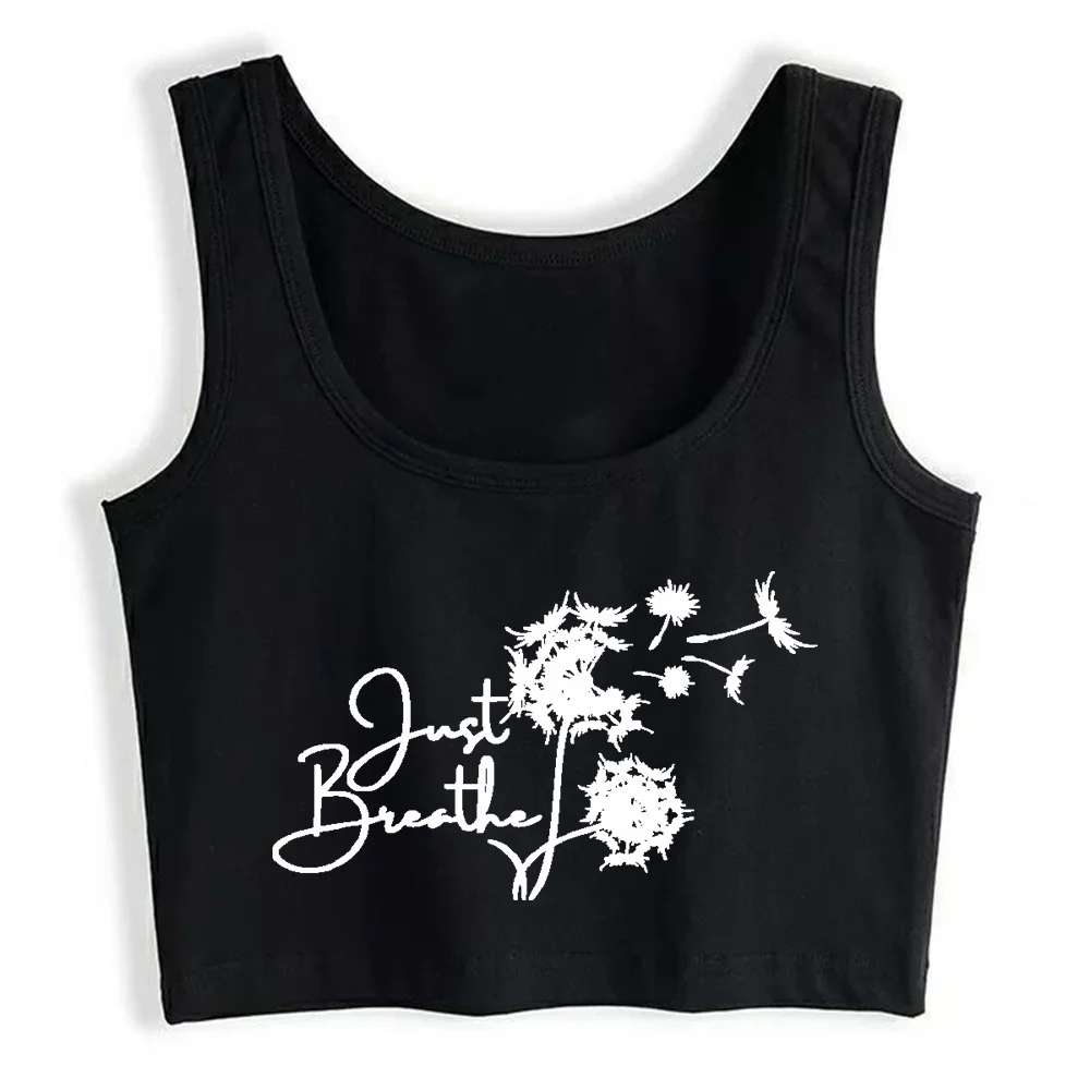 Женский короткий топ в готическом стиле
Женский короткий топ в готическом стиле