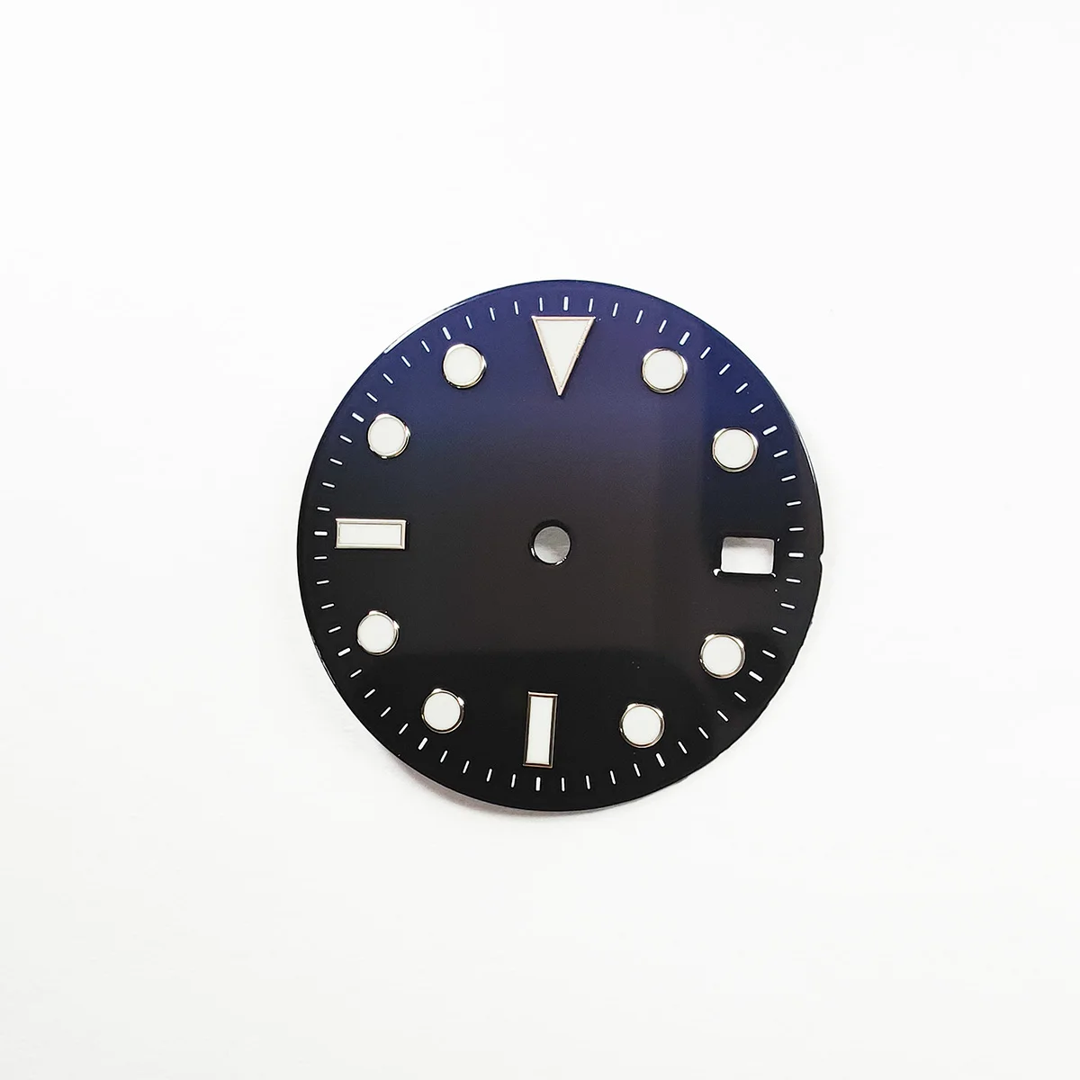 Watch Parts 29mm Sterile Dial Luminous Watch Dial Luminous Suitable For NH35A NH36 movement 02
Watch Parts 29mm Sterile Dial Luminous Watch Dial Luminous Suitable For NH35A NH36 movement 02