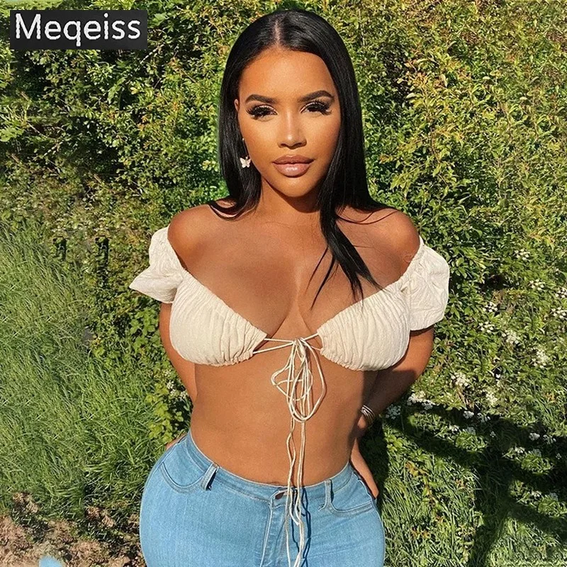 Meqeiss 2020 New Ruched Lace Up Tie Front Women Top and Blouse Shirts Sexy Backless Crop Tops Puff Sleeve Ruffle Blusas Mujer
Meqeiss 2020 New Ruched Lace Up Tie Front Women Top and Blouse Shirts Sexy Backless Crop Tops Puff Sleeve Ruffle Blusas Mujer