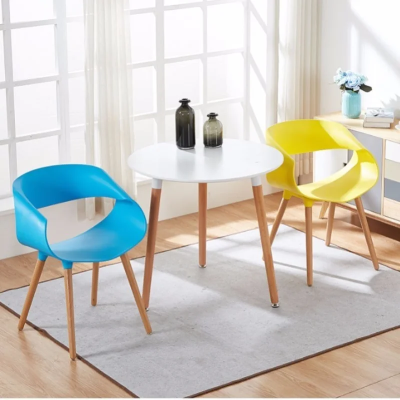 Nordic modern minimalist creative leisure meeting reception negotiation table chair combination rest area net red plastic chair
Nordic modern minimalist creative leisure meeting reception negotiation table chair combination rest area net red plastic chair