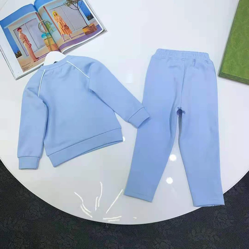 Осень 2021, новинка, одежда для маленьких мальчиков, свитшоты и брюки, комплект одежды для мальчиков из 2 предметов, детская эксклюзивная одежд...
Осень 2021, новинка, одежда для маленьких мальчиков, свитшоты и брюки, комплект одежды для мальчиков из 2 предметов, детская эксклюзивная одежд...