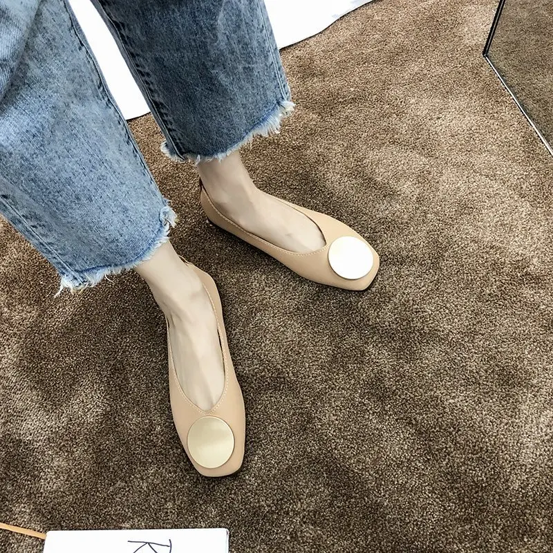 2021 Spring Women Retro Shoes Lady Low Heeled Shoes Mules Slip on Loafers Female Elegant Flats All Match
2021 Spring Women Retro Shoes Lady Low Heeled Shoes Mules Slip on Loafers Female Elegant Flats All Match