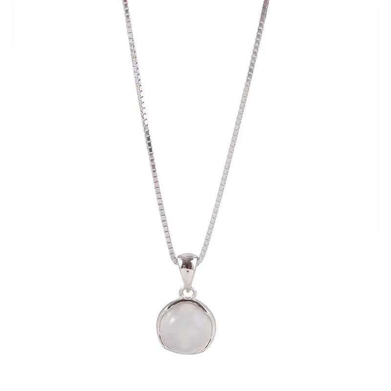 Exquisite Round Pendant Necklace Minimalism S925 Silvery Jewelry For Women Wedding Party Fashion Neck Chain Valentine's Day Gift
Exquisite Round Pendant Necklace Minimalism S925 Silvery Jewelry For Women Wedding Party Fashion Neck Chain Valentine's Day Gift