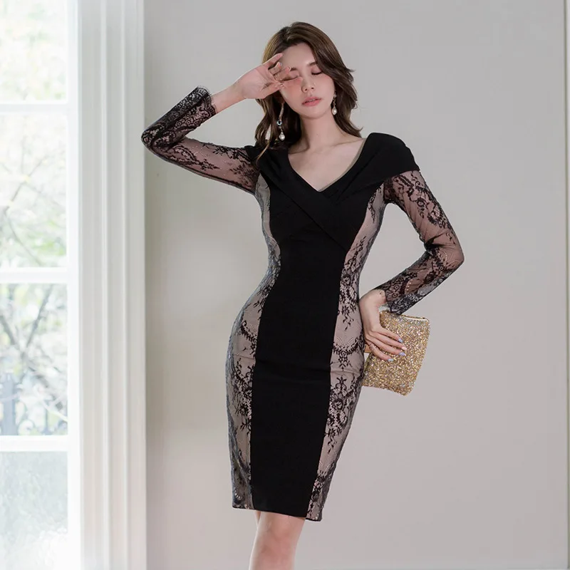 2021 Summer Black Lace Patchwork Wrap Dress Ladies Fashion Dress Woman V-neck Long Sleeve Patchwork Slim Bodycon Party Dresses
2021 Summer Black Lace Patchwork Wrap Dress Ladies Fashion Dress Woman V-neck Long Sleeve Patchwork Slim Bodycon Party Dresses