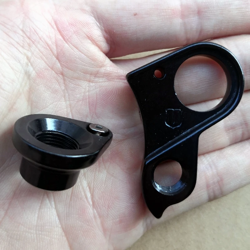 5pcs Bicycle parts rear derailleur hanger For CUBE #10240 Attain SL Stereo Hybrid Cross Race Fritzz Sram Axial WLS MECH dropout
5pcs Bicycle parts rear derailleur hanger For CUBE #10240 Attain SL Stereo Hybrid Cross Race Fritzz Sram Axial WLS MECH dropout