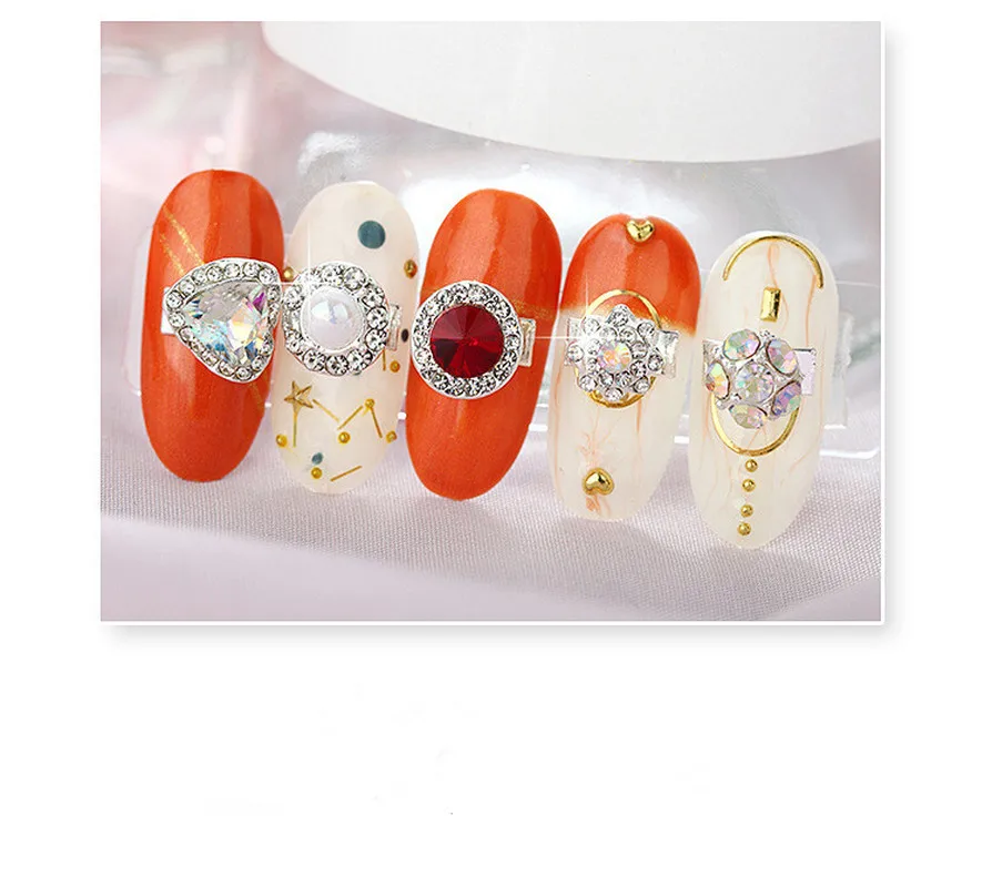 High Quality Hot Sale Nail Transfer Alloy Jewelry Shiny Colorful Magic Rhinestone 3D Charm DIY Nail Supplies
High Quality Hot Sale Nail Transfer Alloy Jewelry Shiny Colorful Magic Rhinestone 3D Charm DIY Nail Supplies