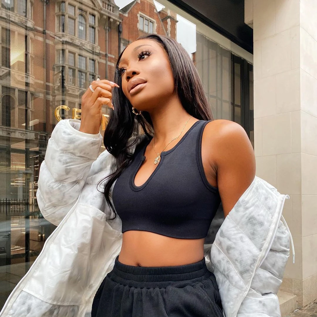 Женские спортивные бюстгальтеры, рубашка для йоги, жилет для фитнеса и бега, нижнее белье, мягкий бюстгальтер, укороченный спортивный топ, н...
Женские спортивные бюстгальтеры, рубашка для йоги, жилет для фитнеса и бега, нижнее белье, мягкий бюстгальтер, укороченный спортивный топ, н...