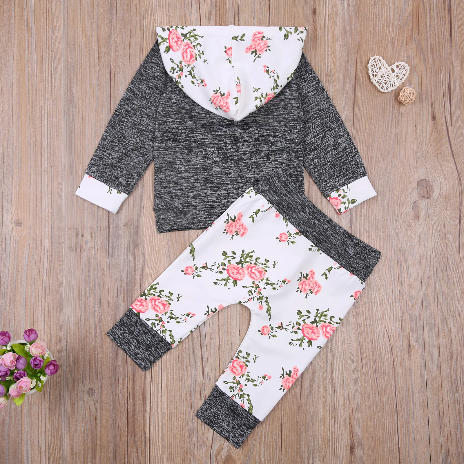 Pudcoco 6-24M Toddler Baby Girl Spring 2Pcs Set Floral Print Hooded Front Pocket Long Sleeve Top+Pants Infant Outfit
Pudcoco 6-24M Toddler Baby Girl Spring 2Pcs Set Floral Print Hooded Front Pocket Long Sleeve Top+Pants Infant Outfit