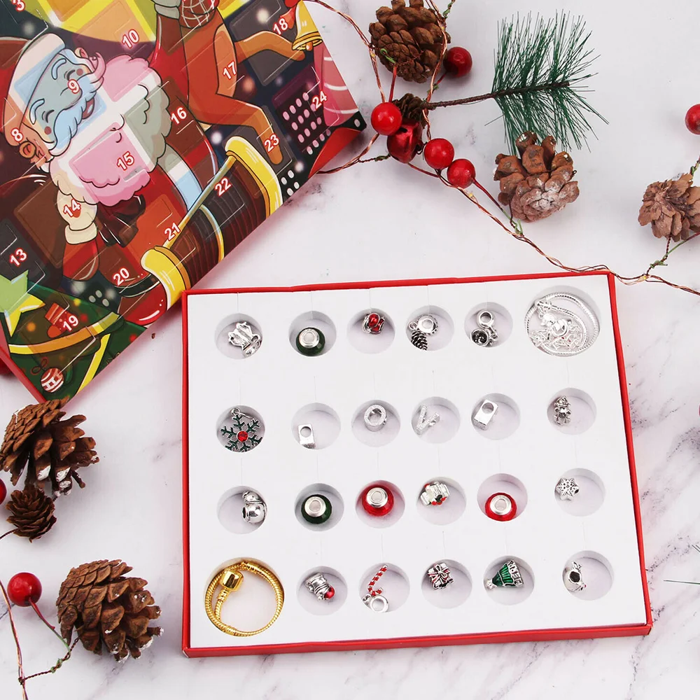 Christmas Children's Gift Snowman Old Man Calendar Gift Box 3 Piece Set Diy Beaded Blind Box Christmas Bracelet Gift 
Christmas Children's Gift Snowman Old Man Calendar Gift Box 3 Piece Set Diy Beaded Blind Box Christmas Bracelet Gift
