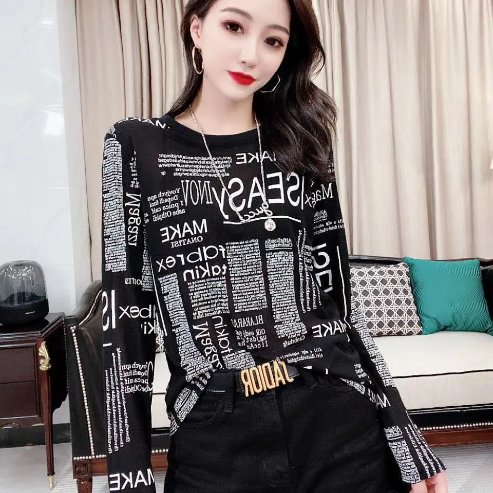 European goods 2021 spring and autumn new fashion printed letter T-shirt wild round neck slim female trend kawaii
European goods 2021 spring and autumn new fashion printed letter T-shirt wild round neck slim female trend kawaii