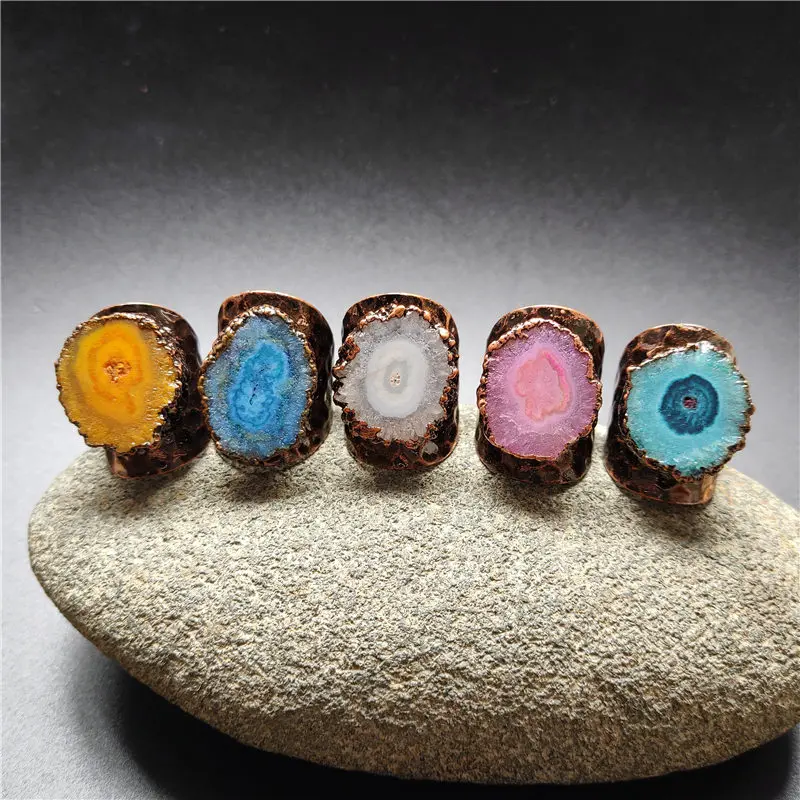 FUWO Colorful Solar Quartz Antique Copper Ring,Amazing Design Bohemian Reiki Chakra Healing Druzy Ring Women Jewelry 5PCS RG042 
FUWO Colorful Solar Quartz Antique Copper Ring,Amazing Design Bohemian Reiki Chakra Healing Druzy Ring Women Jewelry 5PCS RG042