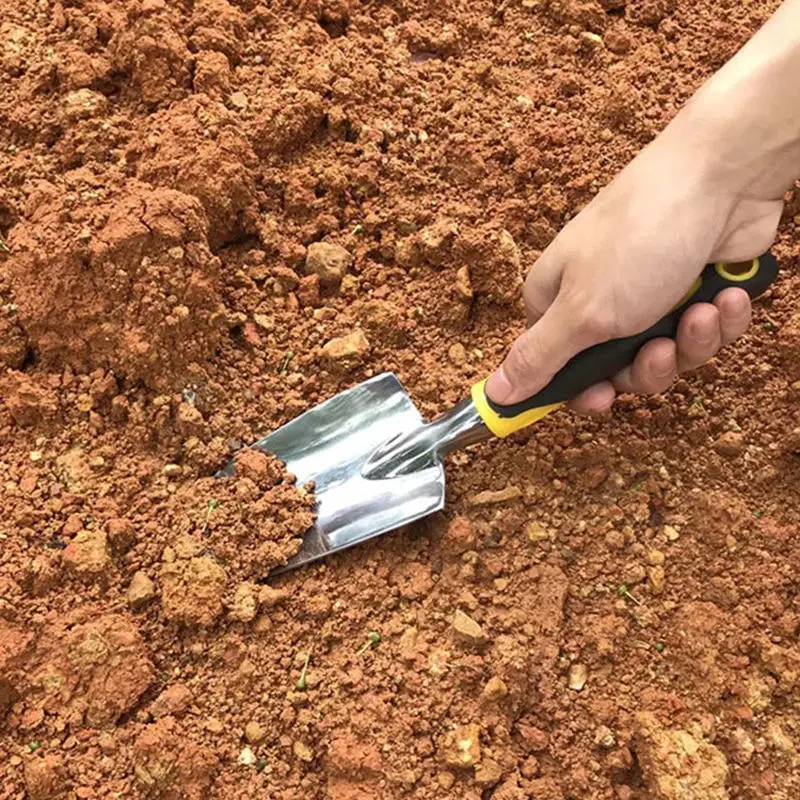 Gardening tool set, flower shovel, rake, flower small shovel, spade, garden flower pot, loose soil and vegetable three-piece set 
Gardening tool set, flower shovel, rake, flower small shovel, spade, garden flower pot, loose soil and vegetable three-piece set
