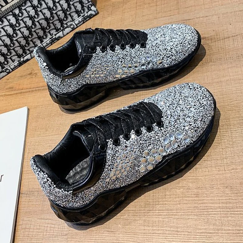 Women's Sneakers Luxury Crystal Platform Footwear Lace Up Sneaker Comfy Casual Vulcanized Shoes Sports Designer Shoes
Women's Sneakers Luxury Crystal Platform Footwear Lace Up Sneaker Comfy Casual Vulcanized Shoes Sports Designer Shoes