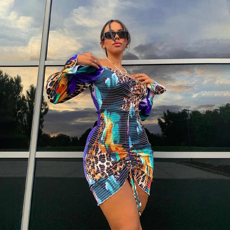 DSMTRC 2021 Fall Winter Women Fashion Outfit Y2K Streetwear Leopard Print Ruched Long Puff Sleeve Bodycon Pleated Mini Dress
DSMTRC 2021 Fall Winter Women Fashion Outfit Y2K Streetwear Leopard Print Ruched Long Puff Sleeve Bodycon Pleated Mini Dress