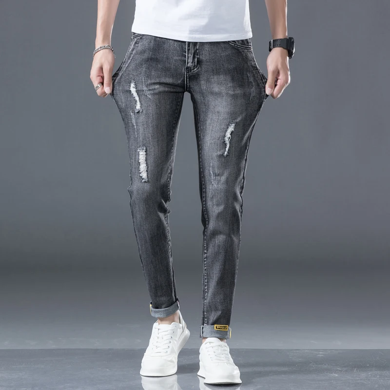 Jeans men's 2021 new slim jeans, high-quality casual stretch trousers men's clothing, fashion Korean straight versatile jeans
Jeans men's 2021 new slim jeans, high-quality casual stretch trousers men's clothing, fashion Korean straight versatile jeans
