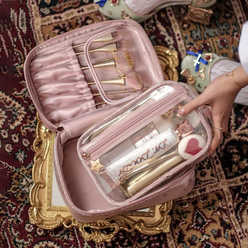 Plastic Cosmetic Storage Bag Set Bathroom Portable Clear Pvc Storage Bags Jewlery Handles Kit Banheiro Household Items BF50SB
Plastic Cosmetic Storage Bag Set Bathroom Portable Clear Pvc Storage Bags Jewlery Handles Kit Banheiro Household Items BF50SB