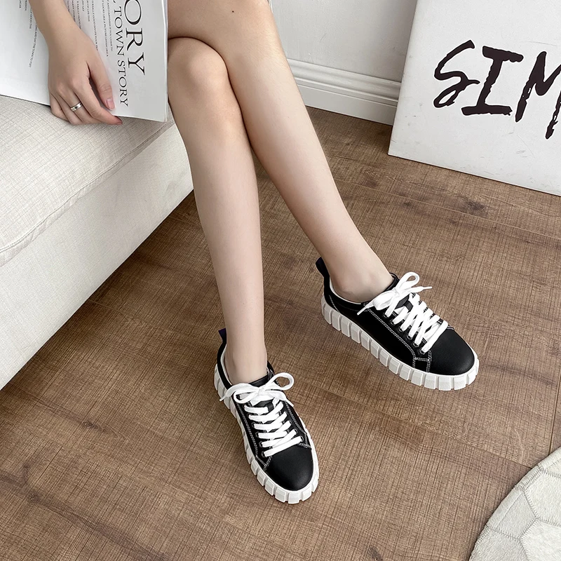 Осенние туфли, женские белые туфли на платформе, новинка 2020, кожаные туфли на мягкой подошве, на шнуровке, туфли на плоской подошве в стиле ко...
Осенние туфли, женские белые туфли на платформе, новинка 2020, кожаные туфли на мягкой подошве, на шнуровке, туфли на плоской подошве в стиле ко...