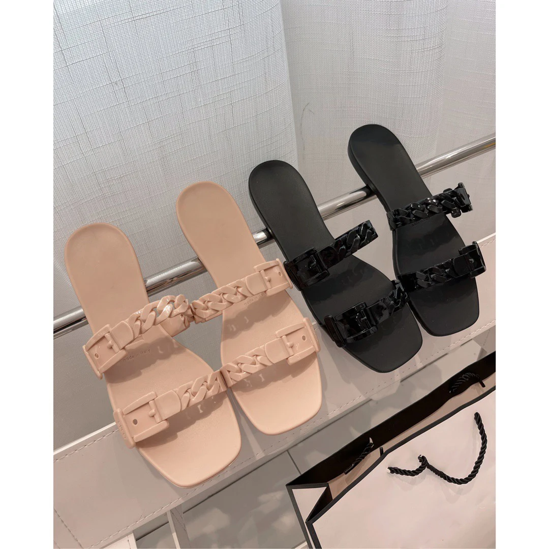 Luxury Design new women sandals women slippers shoes for women 2021 women shoes outdoor designer shoes sandales sport sneakers 
Luxury Design new women sandals women slippers shoes for women 2021 women shoes outdoor designer shoes sandales sport sneakers