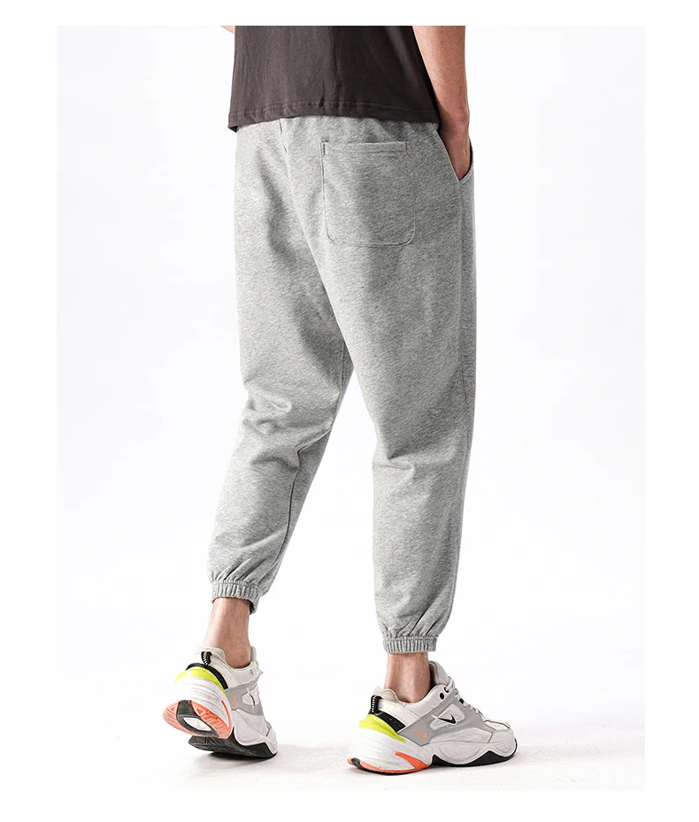 MOGU Black 2020 Men Casual Sweatpants Fitness Solid Men's Sportswear Jogger Pants Cotton New Male Gyms Trouser Pantalones Hombre
MOGU Black 2020 Men Casual Sweatpants Fitness Solid Men's Sportswear Jogger Pants Cotton New Male Gyms Trouser Pantalones Hombre