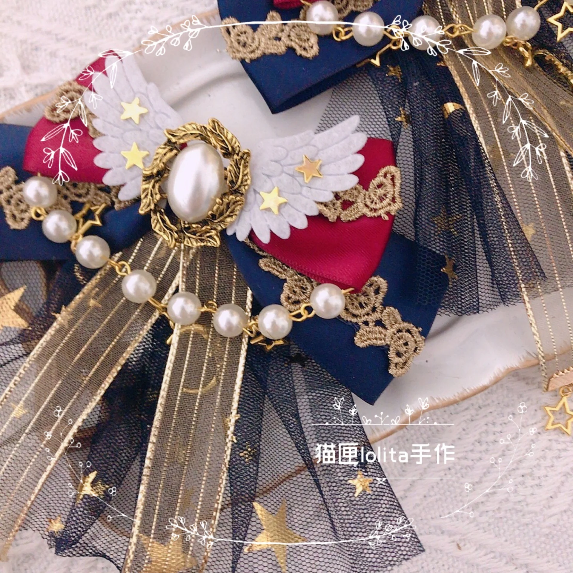 lolita Cosplay Girly Tea Party Hand made Side Clip Red blue mechanical horse Nutcracker lovely pearl Gorgeous chain hairpin
lolita Cosplay Girly Tea Party Hand made Side Clip Red blue mechanical horse Nutcracker lovely pearl Gorgeous chain hairpin