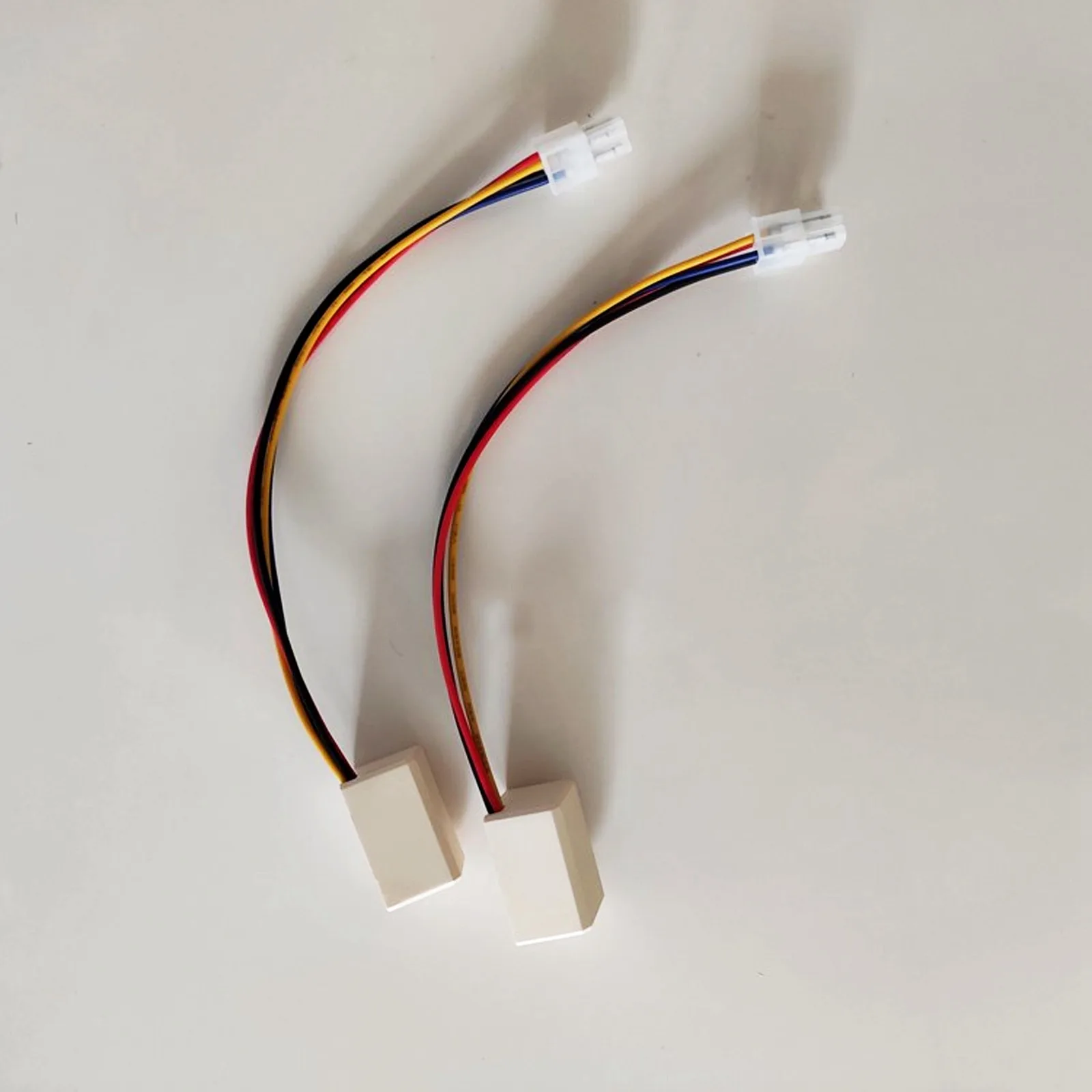 2Pcs Antminer Miners L3 D3 S7 S9 Z9 S17 T15 T9 V9 Fan Simulator for Whatsminer M32/M32S/M21S/M30S/M31S compatible 4-pin plug
2Pcs Antminer Miners L3 D3 S7 S9 Z9 S17 T15 T9 V9 Fan Simulator for Whatsminer M32/M32S/M21S/M30S/M31S compatible 4-pin plug