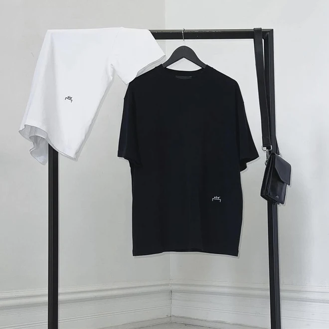 Oversize A Cold Wall T-shirt Men Women 100% Cotton ACW A-cold-wall T Shirt Embroidery Small Logo
Oversize A Cold Wall T-shirt Men Women 100% Cotton ACW A-cold-wall T Shirt Embroidery Small Logo