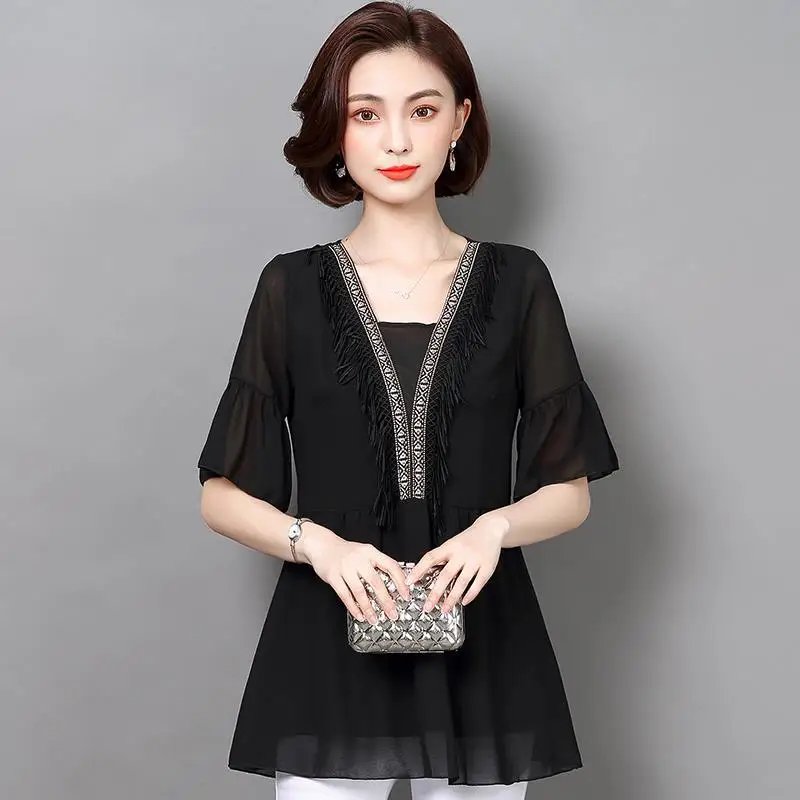 Blouse Shirt Summer Women Short Sleeve 2020 Korean Style For Plus Size Women Blouse Shirt Solid Loose Long Version Casual Top
Blouse Shirt Summer Women Short Sleeve 2020 Korean Style For Plus Size Women Blouse Shirt Solid Loose Long Version Casual Top