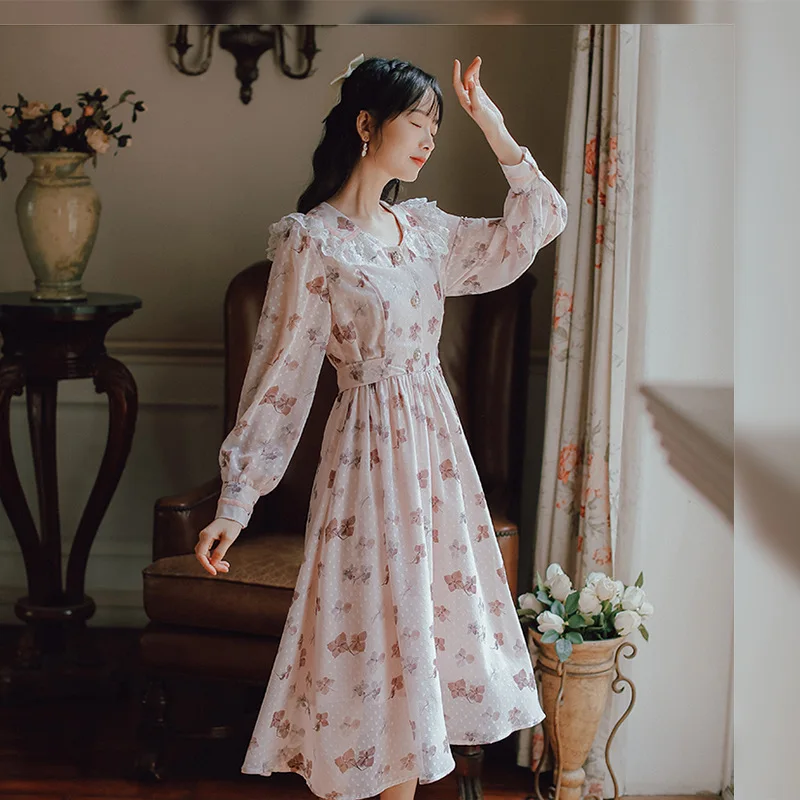 Early spring women's new 2021 sweet age reduction Floral Chiffon long sleeve retro super Fairy Print Dress 9639
Early spring women's new 2021 sweet age reduction Floral Chiffon long sleeve retro super Fairy Print Dress 9639