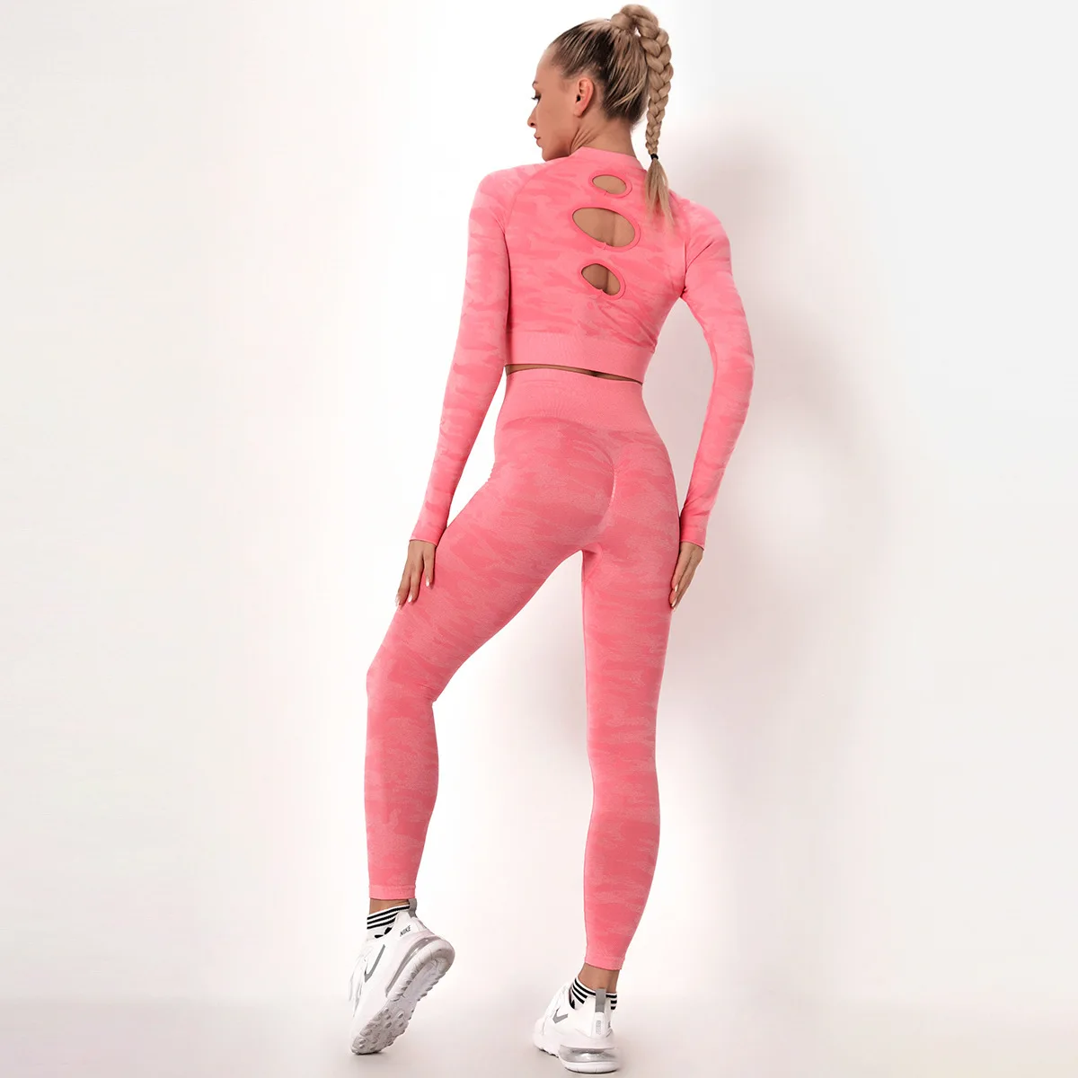 Women Seamless Long Sleeve Yoga Set Sexy Leggings Camouflage Sportswear Set High Elastic Slim Fitness Yoga Workout 2 Piece Set
Women Seamless Long Sleeve Yoga Set Sexy Leggings Camouflage Sportswear Set High Elastic Slim Fitness Yoga Workout 2 Piece Set