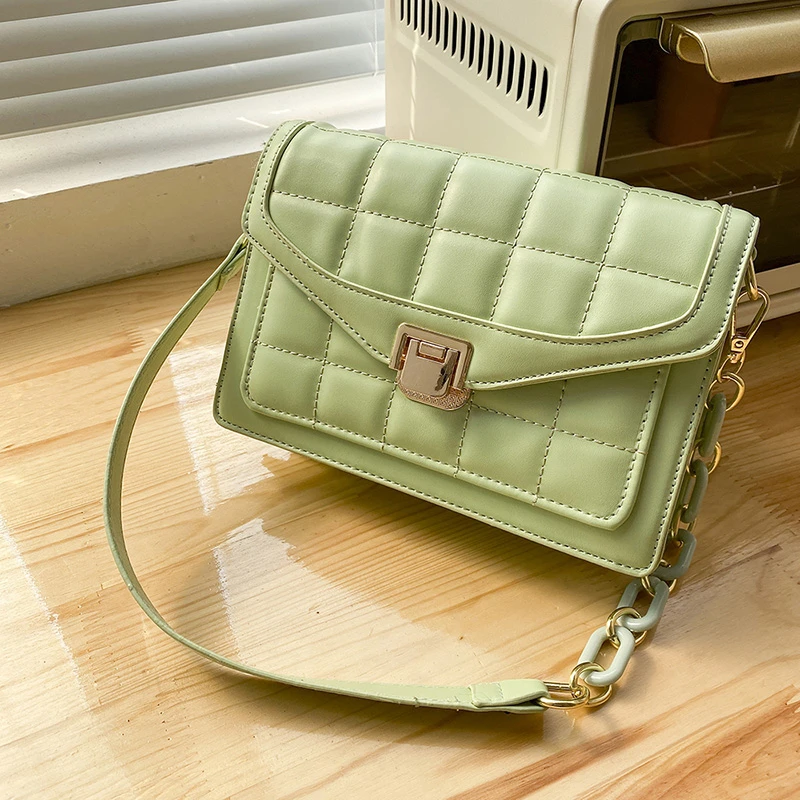 Designer Solid Color Checkered Pattern Bag Shoulder Bags for Women 2021 New Fashion Small PU Leather Female Crossbody Hanbag
Designer Solid Color Checkered Pattern Bag Shoulder Bags for Women 2021 New Fashion Small PU Leather Female Crossbody Hanbag