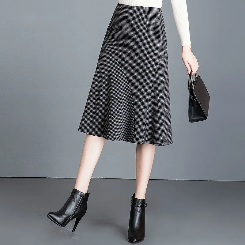 2020 Autumn Winter Women High Waist Plaid Trumpet Mermaid Skirts Office Ladies Casual Cotton Knee Length Fishtail Skirt T260
2020 Autumn Winter Women High Waist Plaid Trumpet Mermaid Skirts Office Ladies Casual Cotton Knee Length Fishtail Skirt T260