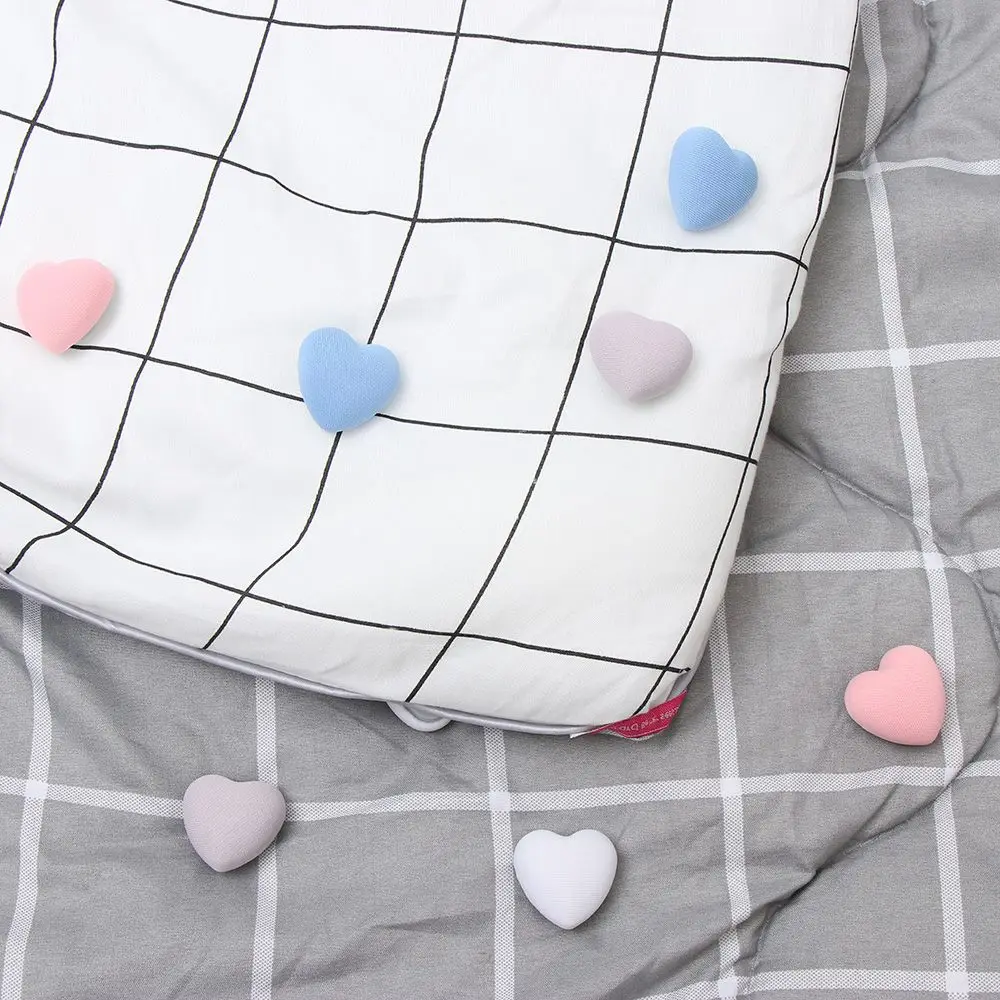 Household Blanket Holder Slip Quilt Quilt Fixer Mattress Clip Plastic Needle Love Heart Quilt Holder Bed Sheets Buckle
Household Blanket Holder Slip Quilt Quilt Fixer Mattress Clip Plastic Needle Love Heart Quilt Holder Bed Sheets Buckle
