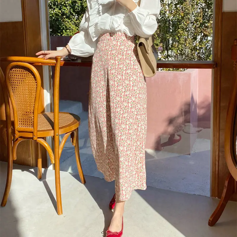 Summer Retro New 2021 Floral High Waist Medium Length A-line Skirt for Small Women
Summer Retro New 2021 Floral High Waist Medium Length A-line Skirt for Small Women