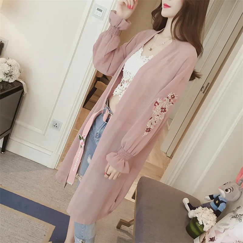 Fashion Summer Large Size Women Chiffon Cardigan Embroidery Flare Sleeve Elegant Chiffon Cardigan Sunblock Long Women Cardigan
Fashion Summer Large Size Women Chiffon Cardigan Embroidery Flare Sleeve Elegant Chiffon Cardigan Sunblock Long Women Cardigan