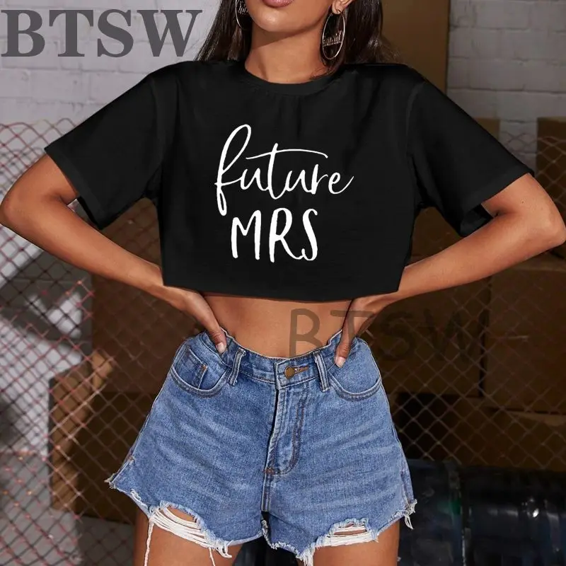 Funny Future Mrs Letter T-Shirt Women's Summer Fashion Cool Crop Tops Shirts Harajuku Gothic Graphic T Shirt Camiseta Mujer
Funny Future Mrs Letter T-Shirt Women's Summer Fashion Cool Crop Tops Shirts Harajuku Gothic Graphic T Shirt Camiseta Mujer