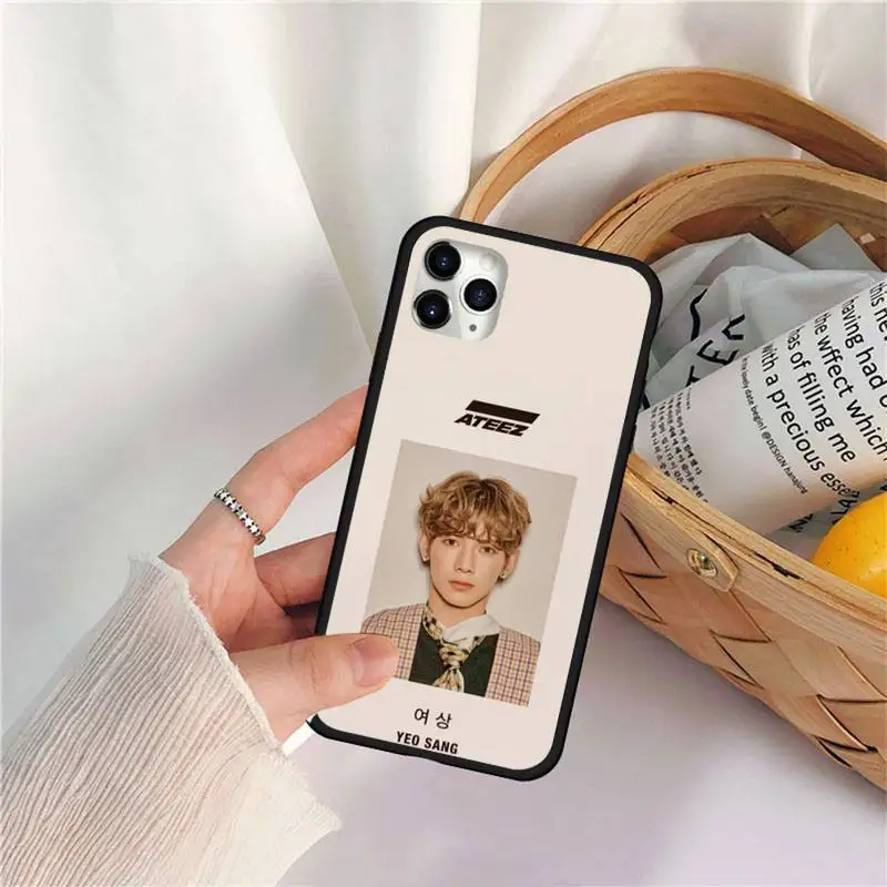 ATEEZ HongJoong SeongHWA Phone Case for iPhone 11 12 pro MINI XS MAX 8 7 6 6S Plus X 5S SE 2020 XR
ATEEZ HongJoong SeongHWA Phone Case for iPhone 11 12 pro MINI XS MAX 8 7 6 6S Plus X 5S SE 2020 XR