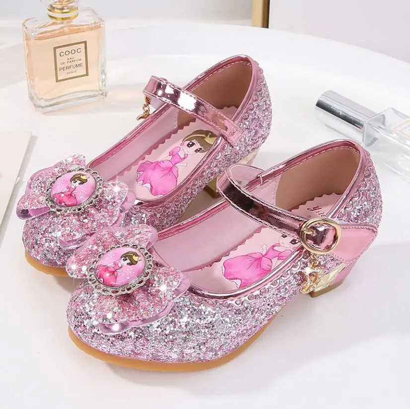 New children Leather Sandals Child High Heels Girls Princess Autumn Dance Performance Shoes Chaussure Enfants Party Shoes Size
New children Leather Sandals Child High Heels Girls Princess Autumn Dance Performance Shoes Chaussure Enfants Party Shoes Size