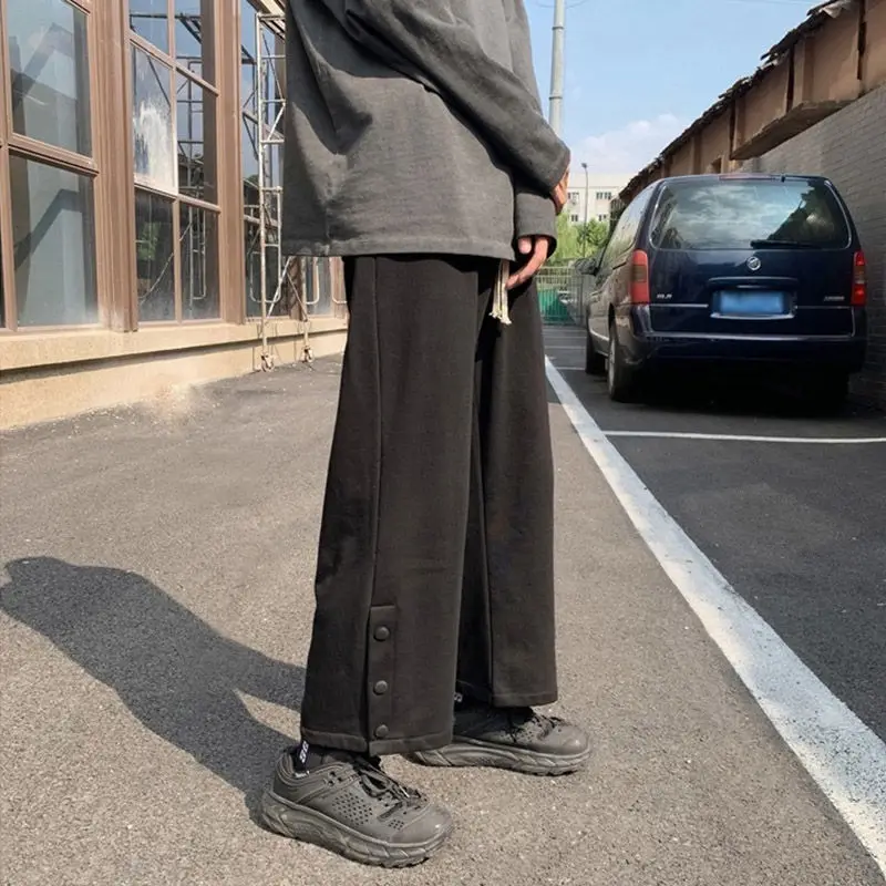 Loose wide leg pants women's 2021 spring new Korean student sports pants versatile straight pants casual pants
Loose wide leg pants women's 2021 spring new Korean student sports pants versatile straight pants casual pants