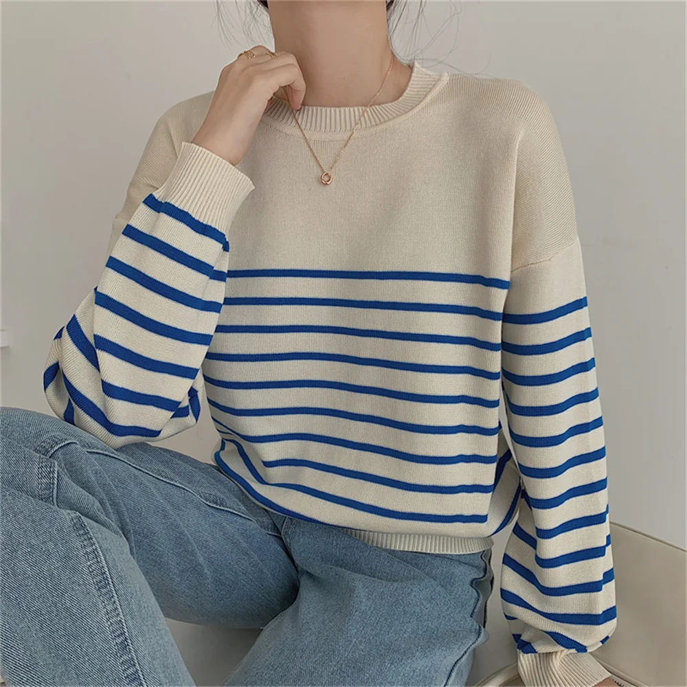 대한민국 Stylish Loose Office Lady Knitted Women Sweaters Stripes Comfortable All Match 2021 OL Streetwear Hot Femme Tops
대한민국 Stylish Loose Office Lady Knitted Women Sweaters Stripes Comfortable All Match 2021 OL Streetwear Hot Femme Tops