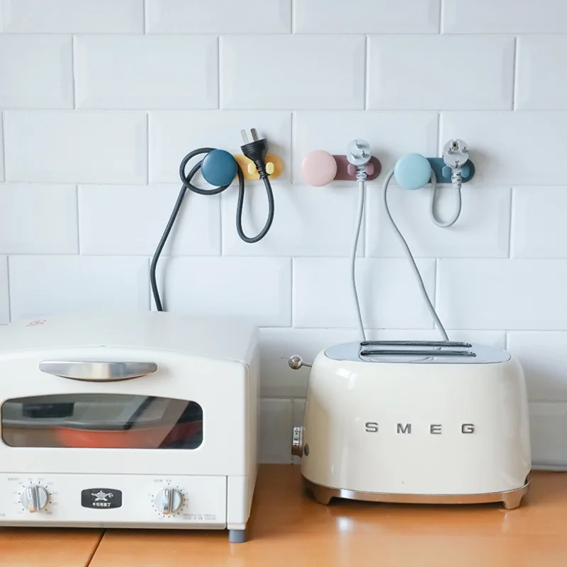 Multifunctional Plug Hook Kitchen Household Punch-free Seamless Cable Organizer Power Data Cable Storage Sticky Hook
Multifunctional Plug Hook Kitchen Household Punch-free Seamless Cable Organizer Power Data Cable Storage Sticky Hook