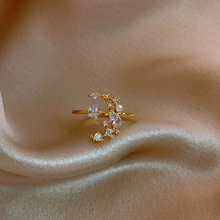 2020 Korea New Design Fashion Jewelry Exquisite Copper Inlaid Zircon Star Moon Opening Adjustable Female Index Finger Ring
2020 Korea New Design Fashion Jewelry Exquisite Copper Inlaid Zircon Star Moon Opening Adjustable Female Index Finger Ring