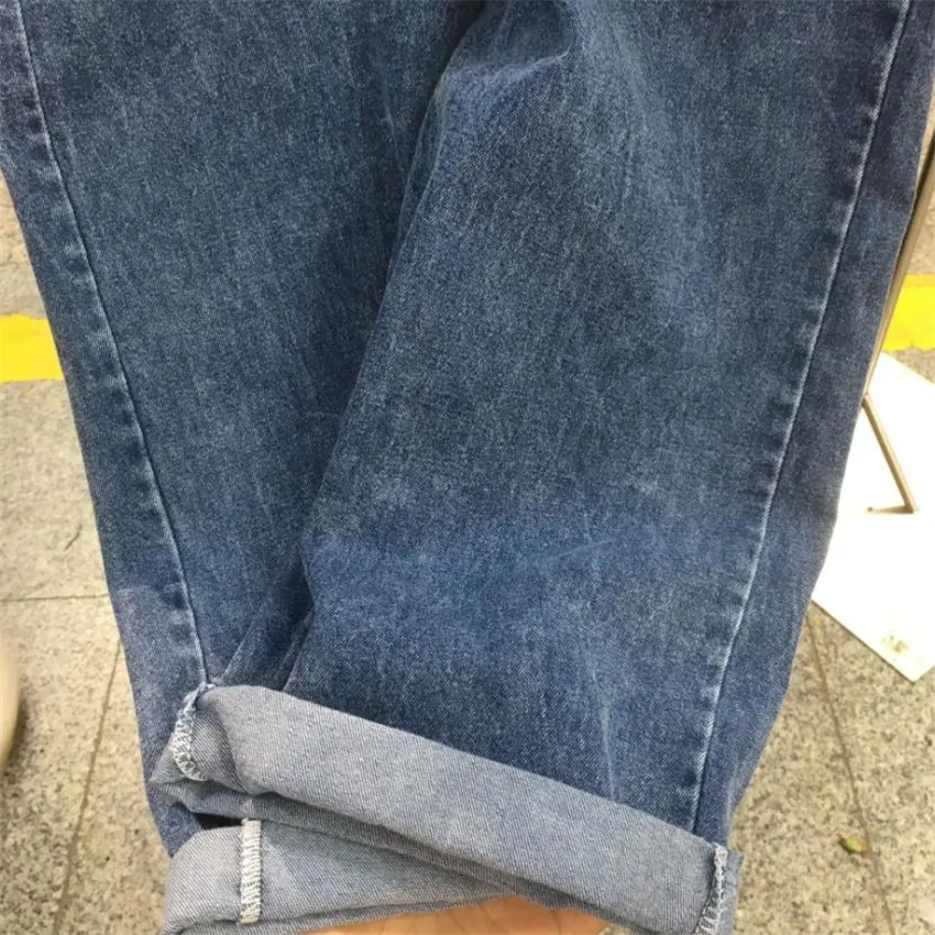 Casual jumpsuit 2020 autumn new striped shawl stitching lapel high waist jumpsuit jeans
Casual jumpsuit 2020 autumn new striped shawl stitching lapel high waist jumpsuit jeans