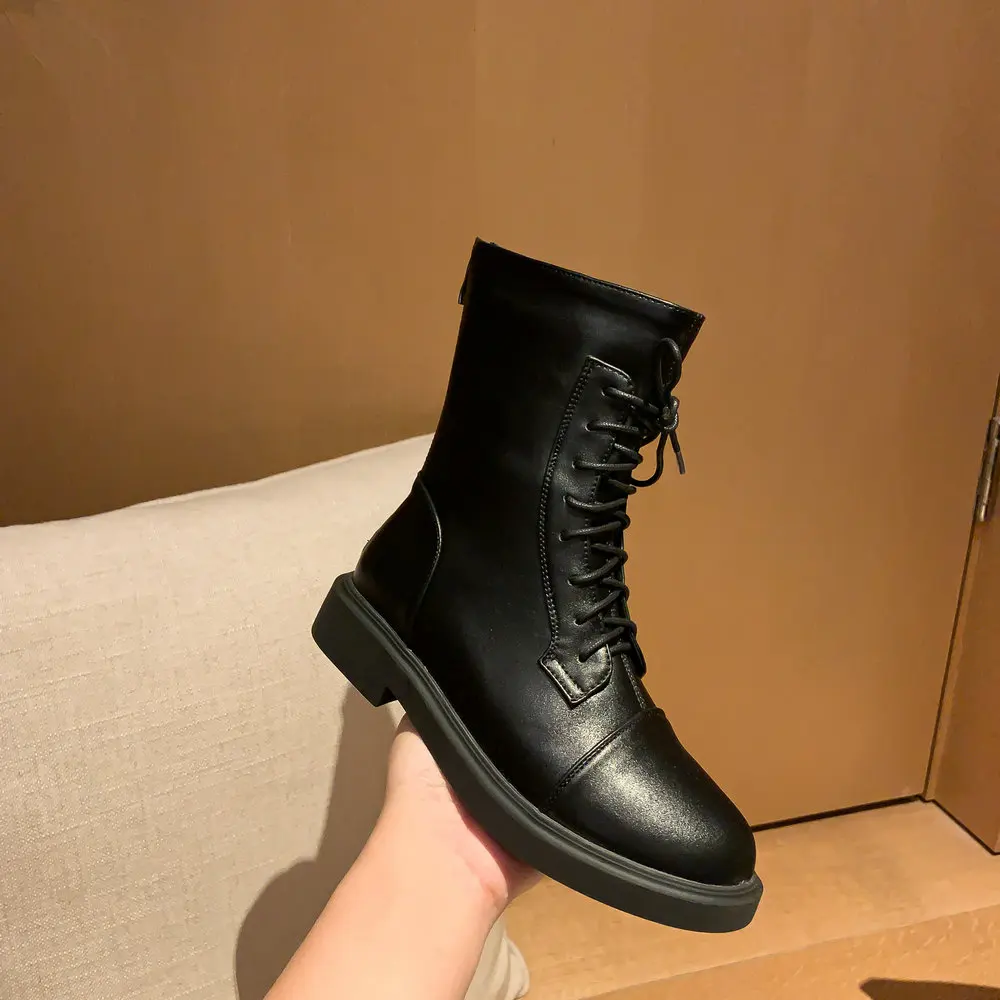 New winter ankle Women boots Motorcycle boots Female boots To keep warm snow boots Women shoes Size 34-43 
New winter ankle Women boots Motorcycle boots Female boots To keep warm snow boots Women shoes Size 34-43