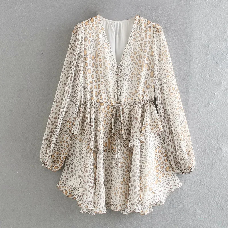 CNYISHE Sexy Slim V-neck Cottagecore Dress Women Dresses Fashion Dot Print French Romance Retro Ruffles Dresses Casual Vestidos
CNYISHE Sexy Slim V-neck Cottagecore Dress Women Dresses Fashion Dot Print French Romance Retro Ruffles Dresses Casual Vestidos