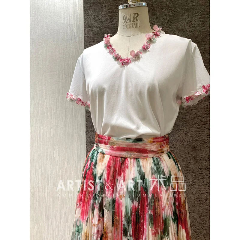 Svoryxiu 2021 Runway Custom Summer Red Camellia Print Mesh Pleated Skirt Women's Fashion Midi Skirt
Svoryxiu 2021 Runway Custom Summer Red Camellia Print Mesh Pleated Skirt Women's Fashion Midi Skirt