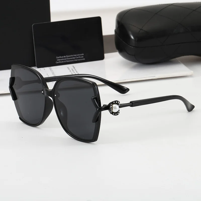2021 Polarized Sunglasses Women Oversized Frame Polarized Fashion Sun Glasses Vintage Shades UV400 Driving Glasses 507
2021 Polarized Sunglasses Women Oversized Frame Polarized Fashion Sun Glasses Vintage Shades UV400 Driving Glasses 507
