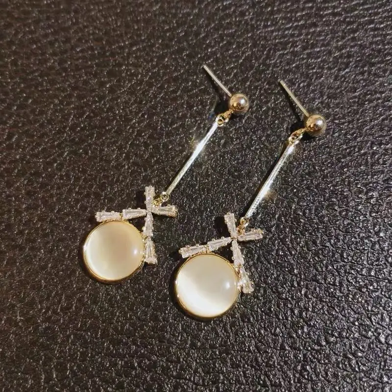 earrings for women oorbellen hangers statement chain pendientes largos tassel trendy geometric Euro-American cat's eye stud
earrings for women oorbellen hangers statement chain pendientes largos tassel trendy geometric Euro-American cat's eye stud